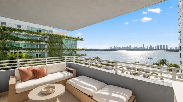 1330 West Avenue # 708, Miami Beach FL 33139 - Miami Beach, FL - Photo 2