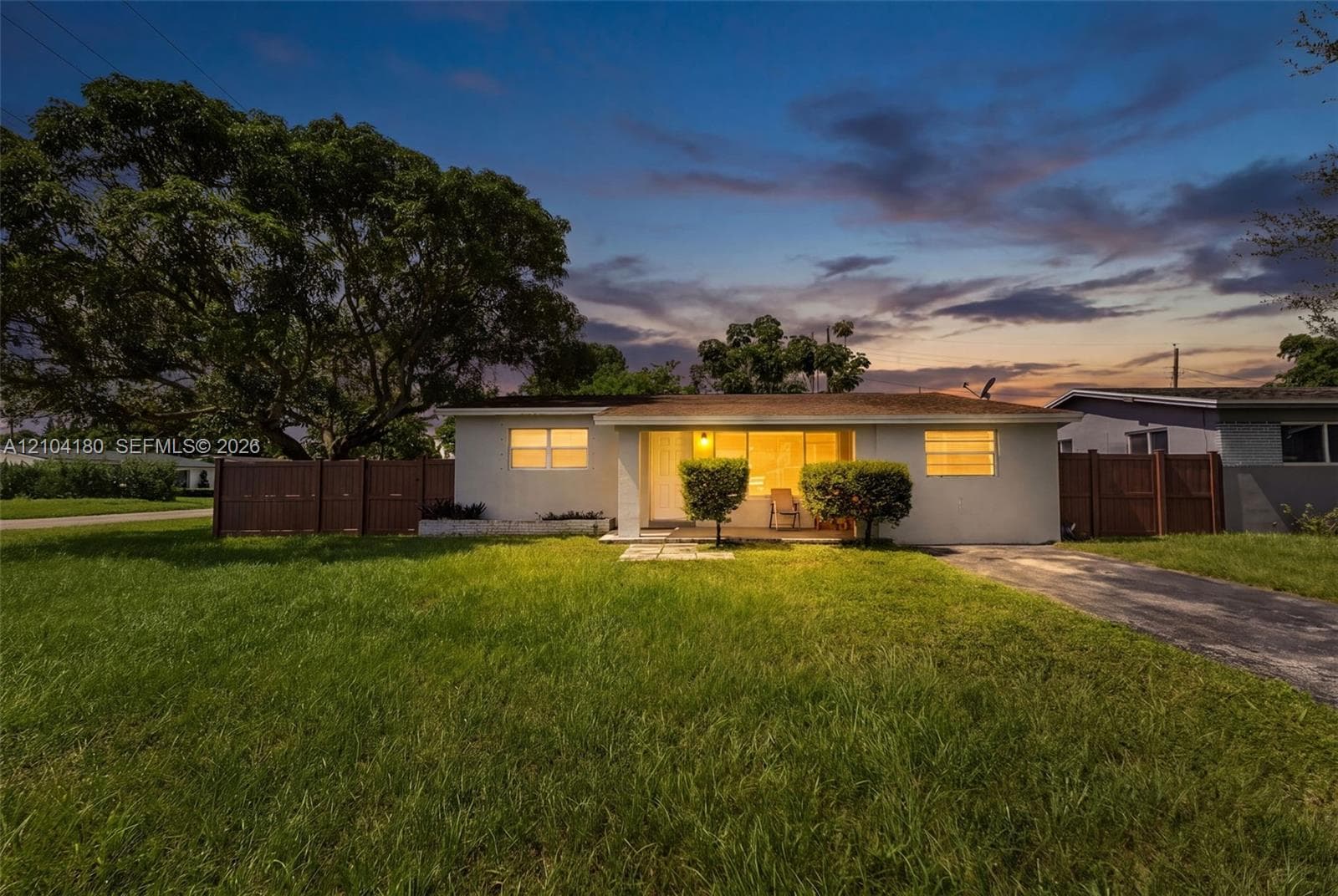 2440 Largo Dr, Miramar FL 33023 - Miramar, FL - Photo 1