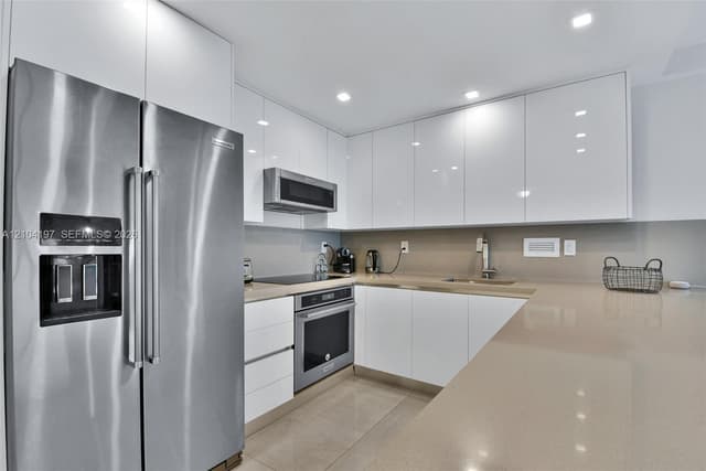 2301 Collins Ave # 303, Miami Beach FL 33139 - Miami Beach, FL - Photo 5