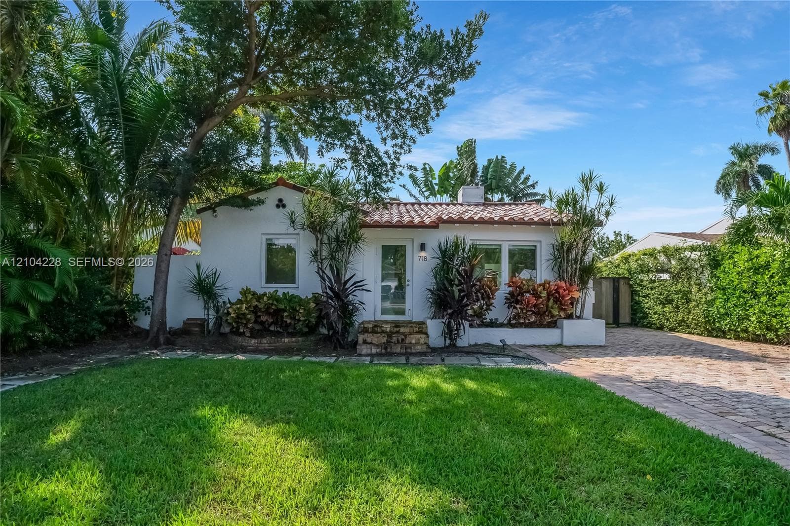 718 NE 87th St, Miami FL 33138 - Miami, FL - Photo 1