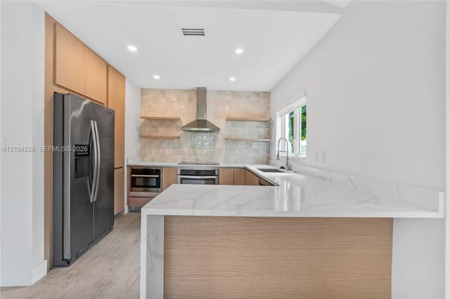 718 NE 87th St, Miami FL 33138 - Miami, FL - Photo 5