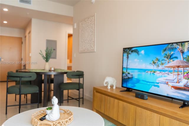 11 NE 6th St # 513, Miami FL 33132 - Miami, FL - Photo 6