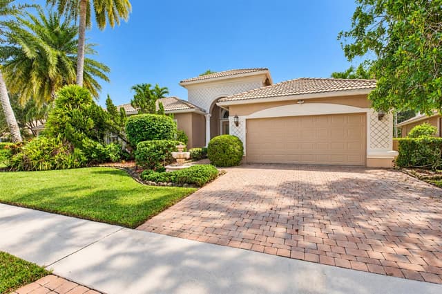 6946 MILANI Street, Lake Worth FL 33467 - Lake Worth, FL - Photo 4