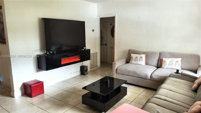 1245 NE 133rd St, North Miami FL 33161 - North Miami, FL - Photo 2