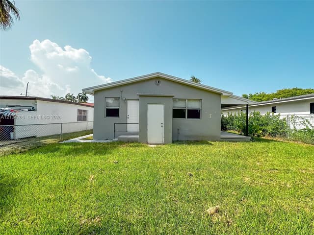 250 NW 82nd Ter, Miami FL 33150 - Miami, FL - Photo 6