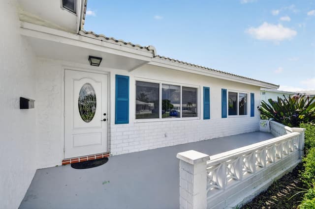 1404 SW 22nd Avenue, Boynton Beach FL 33426 - Boynton Beach, FL - Photo 4