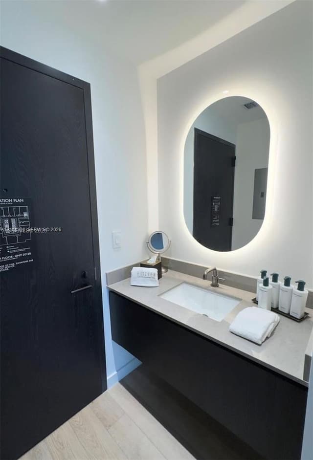 20 NE 11th ST # 2512B, Miami FL 33132 - Miami, FL - Photo 3