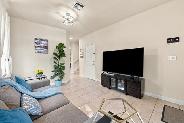 4244 SW 164TH Court, Miami FL 33185 - Miami, FL - Photo 4