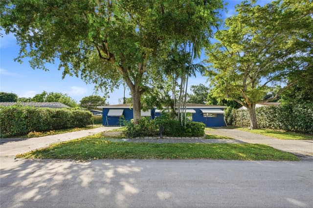 18210 NW 5th Ave, Miami Gardens FL 33169 - Miami Gardens, FL - Photo 2