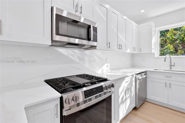 230 Aledo Ave., Coral Gables FL 33134 - Coral Gables, FL - Photo 5