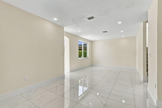 1888 SE 14TH Street, Homestead FL 33035 - Homestead, FL - Photo 6