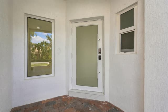 1888 SE 14TH Street, Homestead FL 33035 - Homestead, FL - Photo 5