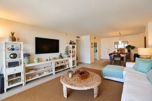 500 Bayview Dr # 1123, Sunny Isles Beach FL 33160 - Sunny Isles Beach, FL - Photo 7