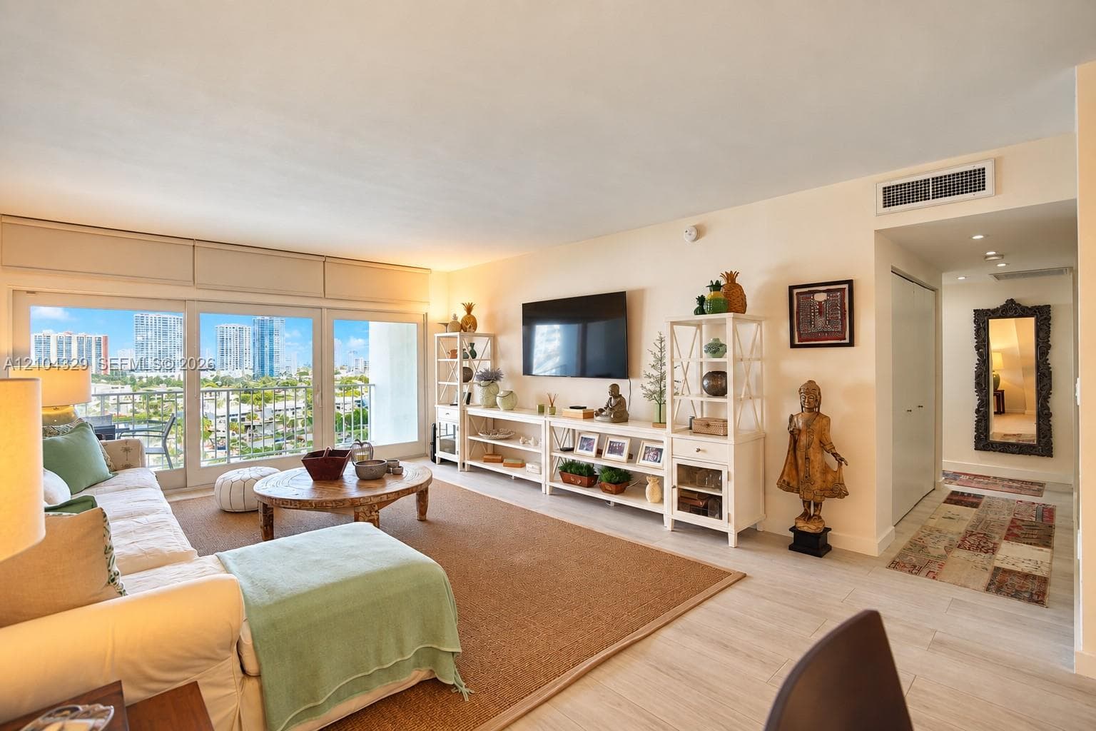 500 Bayview Dr # 1123, Sunny Isles Beach FL 33160 - Sunny Isles Beach, FL - Photo 1