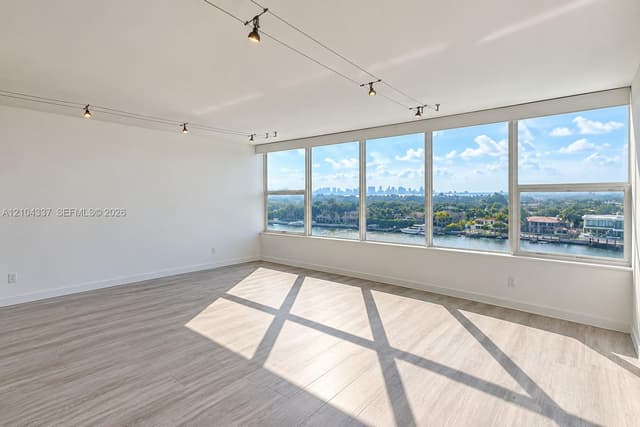 5600 Collins Ave # 9S, Miami Beach FL 33140 - Miami Beach, FL - Photo 7