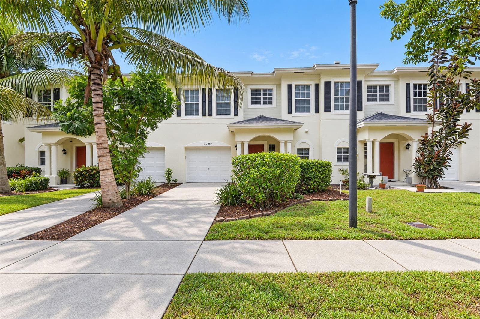 4102 Emerald Vista # 4102, Lake Worth FL 33461 - Lake Worth, FL - Photo 1