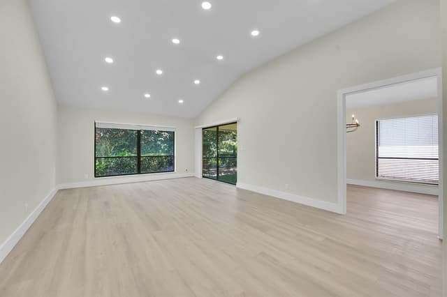 11457 Sandy Oaks Court, North Palm Beach FL 33408 - North Palm Beach, FL - Photo 7