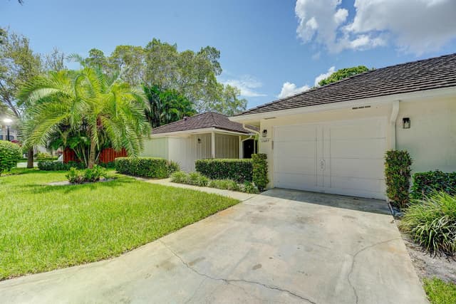 11457 Sandy Oaks Court, North Palm Beach FL 33408 - North Palm Beach, FL - Photo 4