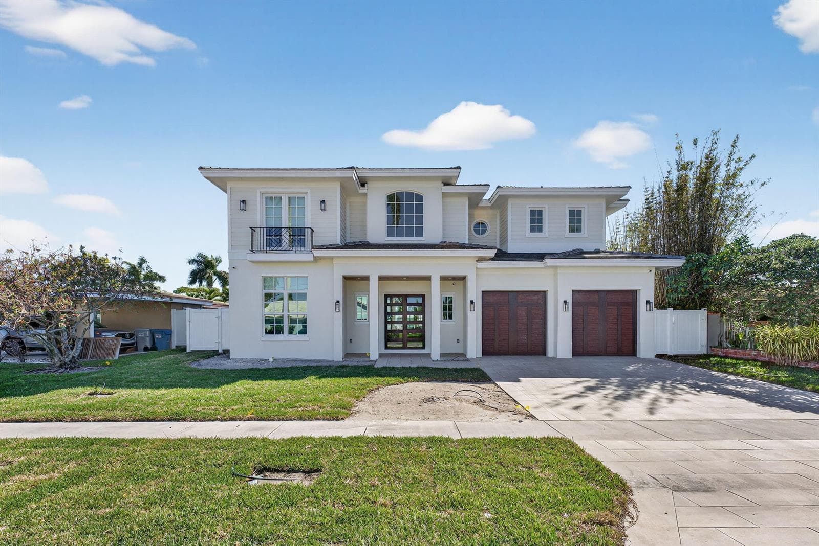 310 SE 9TH Court, Pompano Beach FL 33060 - Pompano Beach, FL - Photo 1
