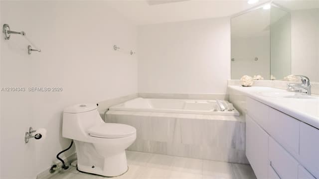 16425 Collins Ave # 1215, Sunny Isles Beach FL 33160 - Sunny Isles Beach, FL - Photo 3