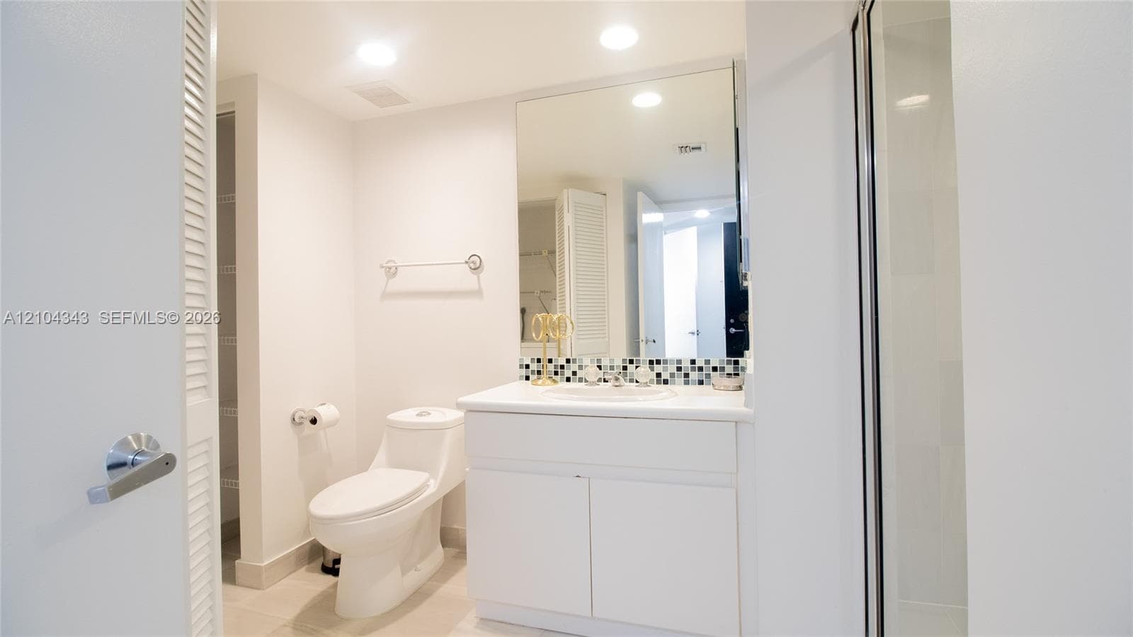 16425 Collins Ave # 1215, Sunny Isles Beach FL 33160 - Sunny Isles Beach, FL - Photo 1