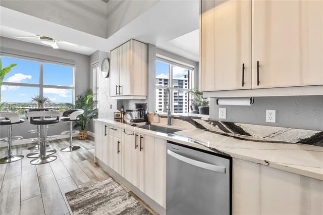 2110 N Ocean Blvd # 10E, Fort Lauderdale FL 33305 - Fort Lauderdale, FL - Photo 5