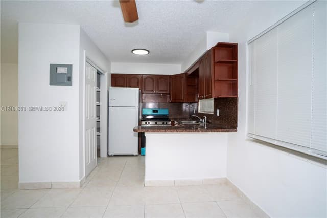 5270 SW 90th Way, Cooper City FL 33328 - Cooper City, FL - Photo 5