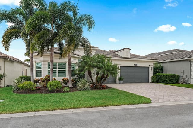 8223 Majestic Mountain Drive, Boynton Beach FL 33473 - Boynton Beach, FL - Photo 2