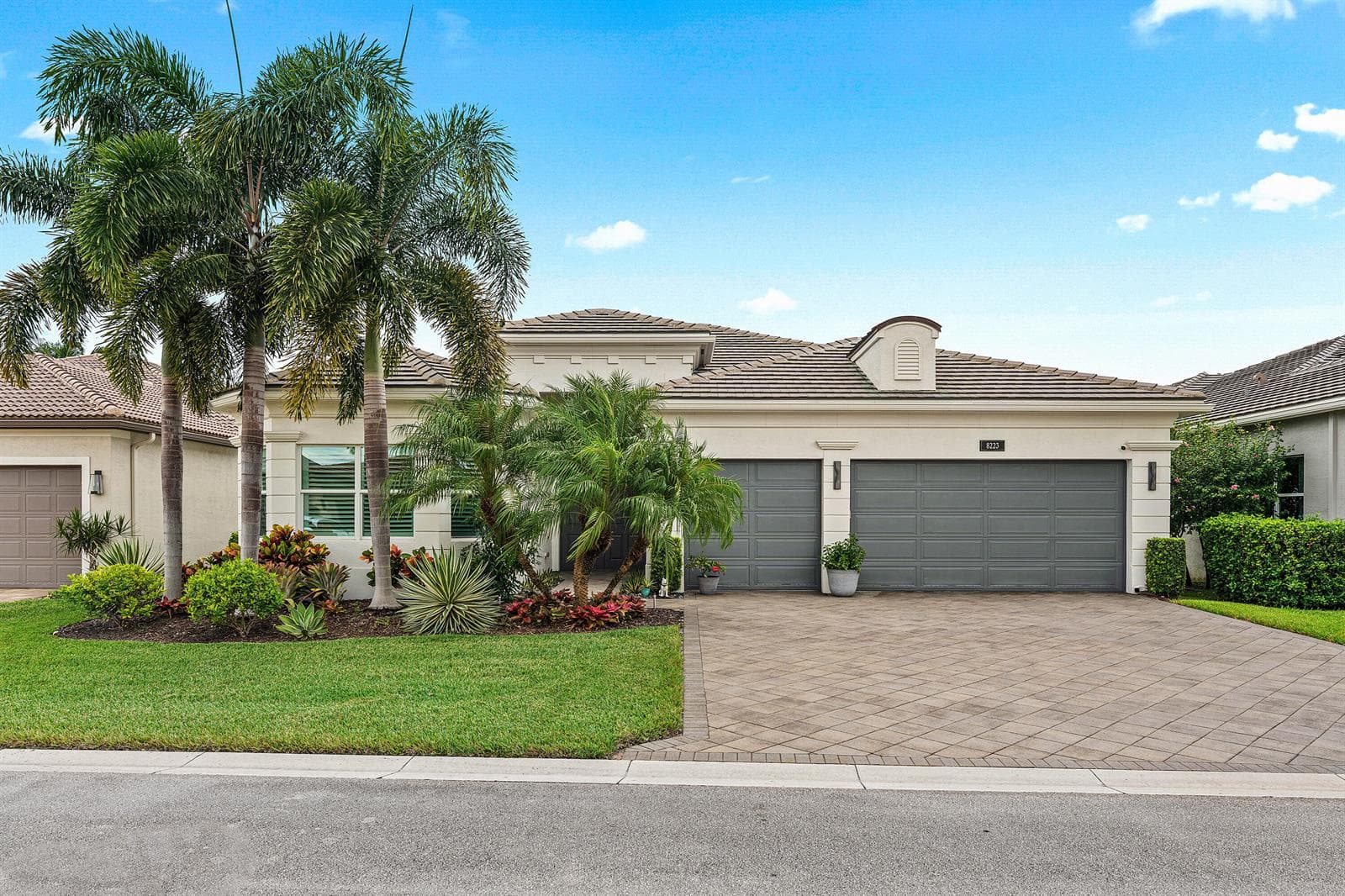 8223 Majestic Mountain Drive, Boynton Beach FL 33473 - Boynton Beach, FL - Photo 1