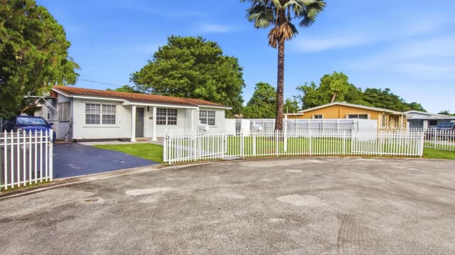 3907 SW 59TH Avenue # 1, West Park FL 33023 - West Park, FL - Photo 4