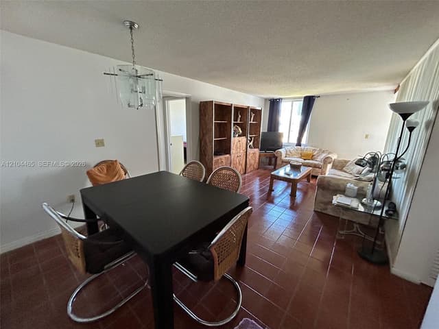 250 180th Dr # 560, Sunny Isles Beach FL 33160 - Sunny Isles Beach, FL - Photo 4