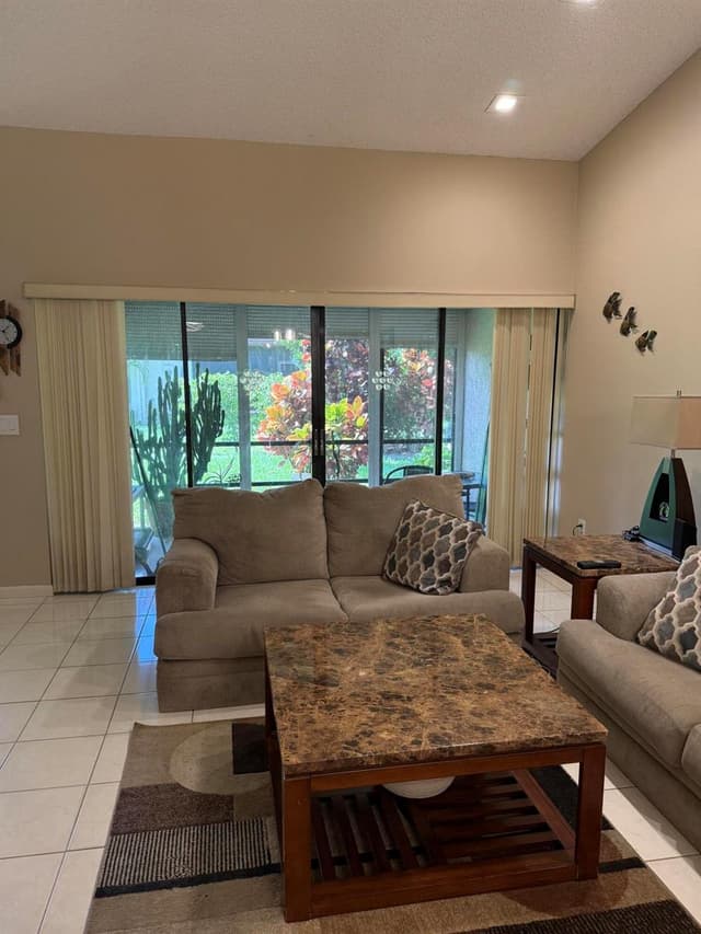 3923 SILVER MAPLE Drive # A, Lake Worth FL 33467 - Lake Worth, FL - Photo 6