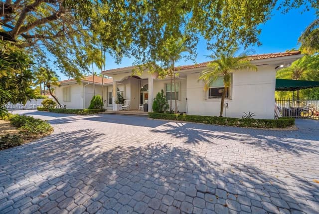5750 SW 67th Ave, Miami FL 33143 - Miami, FL - Photo 2