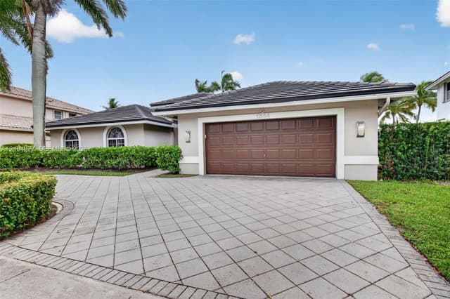 17558 SW 13th St, Pembroke Pines FL 33029 - Pembroke Pines, FL - Photo 5