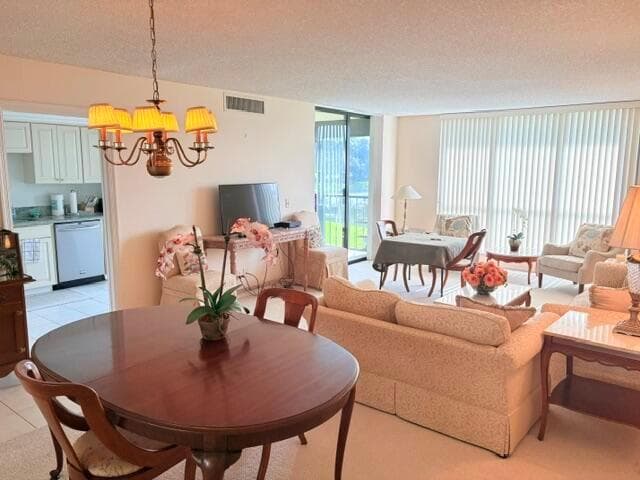 5380 WOODLAND LAKES Drive # 216, Palm Beach Gardens FL 33418 - Palm Beach Gardens, FL - Photo 6