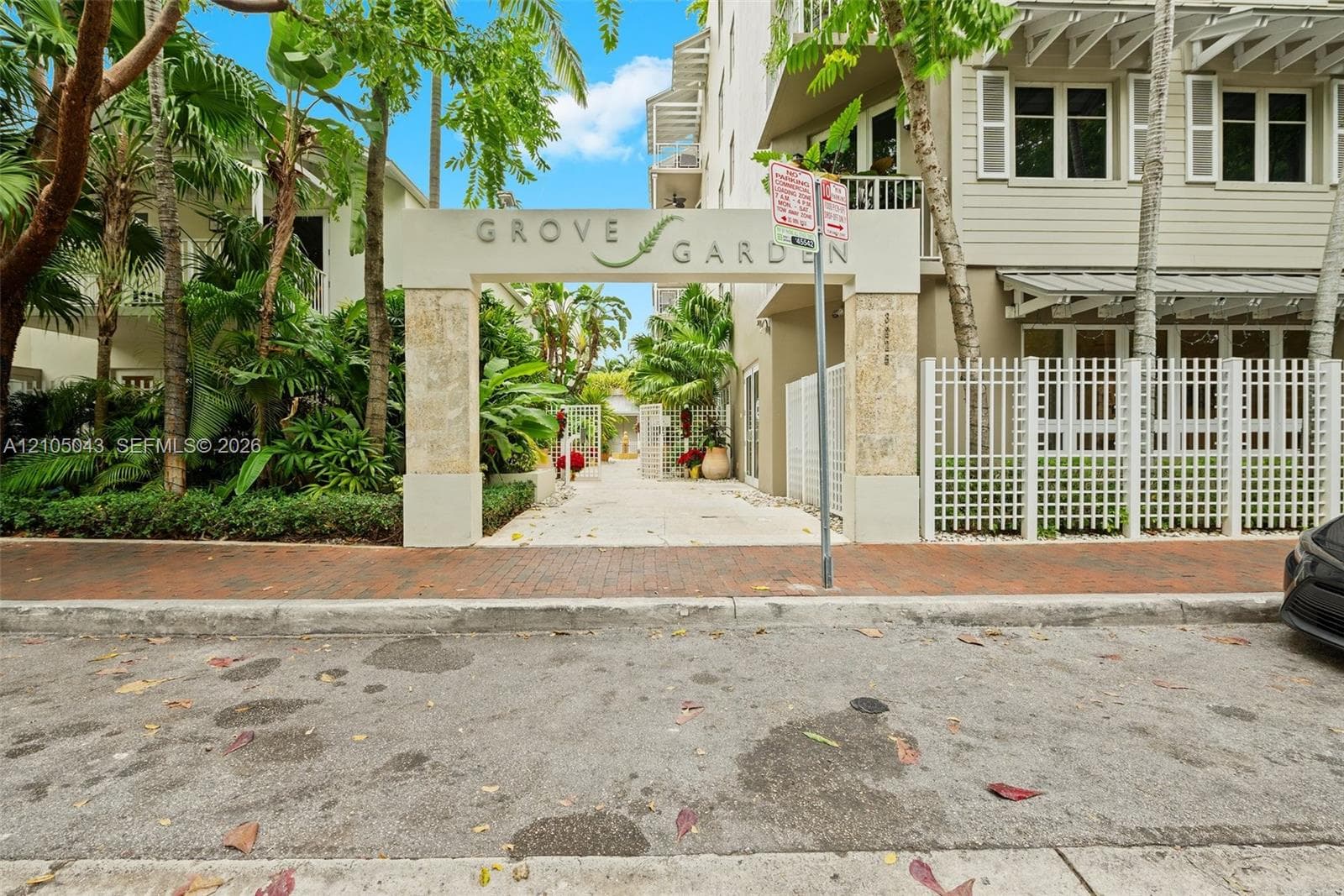 3540 Main Hwy # 207, Miami FL 33133 - Miami, FL - Photo 1