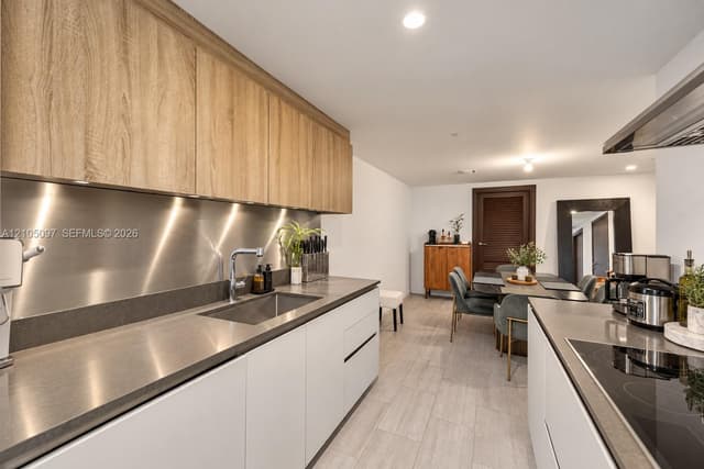 1000 Brickell Plz # 4706, Miami FL 33131 - Miami, FL - Photo 3