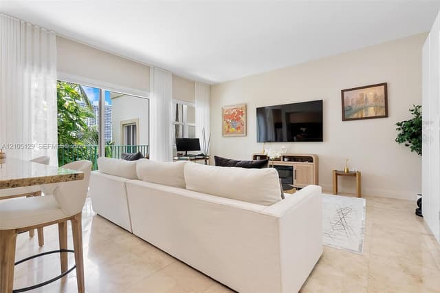 20000 E Country Club Dr # 401, Aventura FL 33180 - Aventura, FL - Photo 4