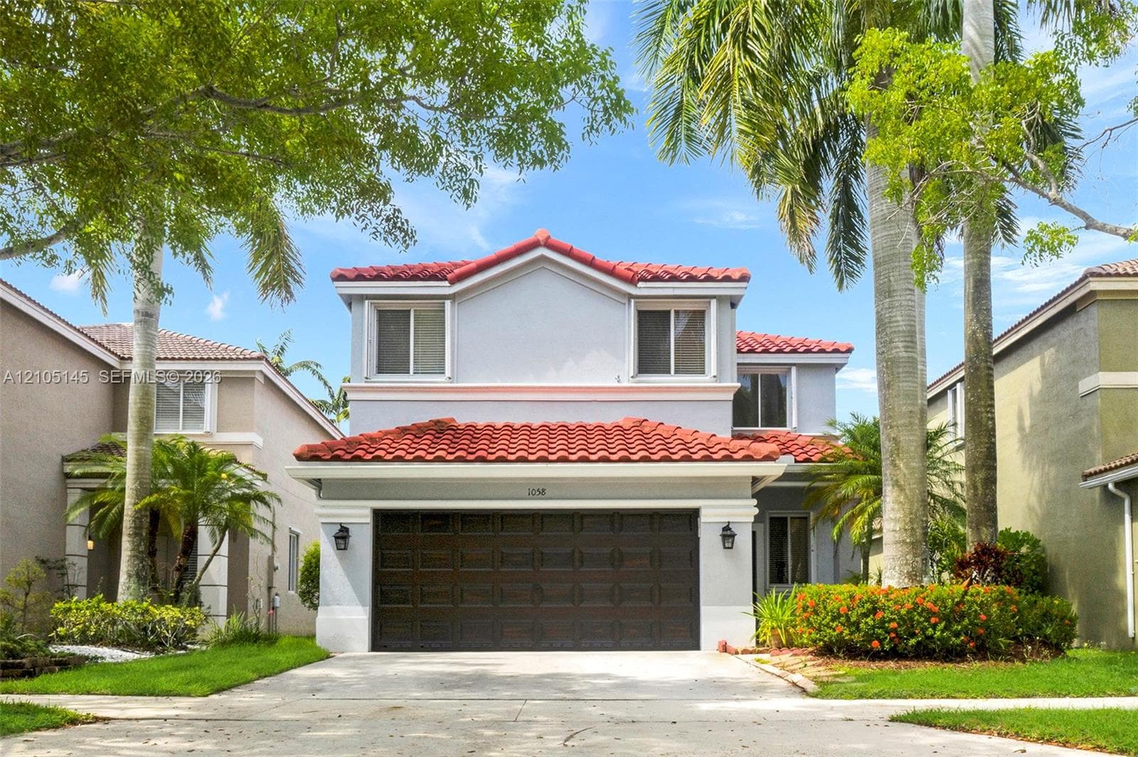 1058 Golden Cane Dr, Weston FL 33327 - Weston, FL - Photo 1