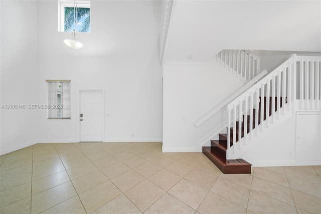 1058 Golden Cane Dr, Weston FL 33327 - Weston, FL - Photo 4