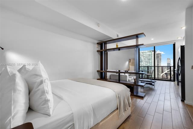 398 NE 5th St # 3508, Miami FL 33132 - Miami, FL - Photo 2