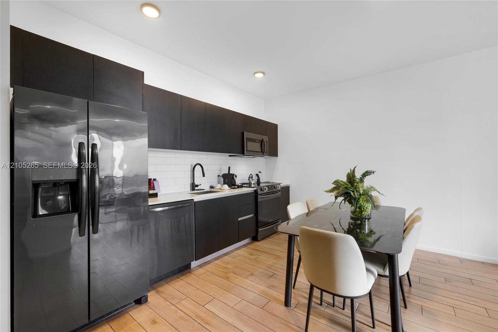398 NE 5th St # 2219, Miami FL 33132