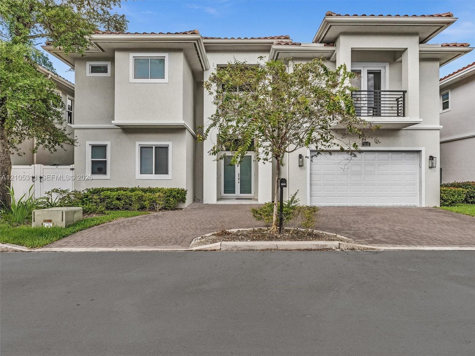 3539 Forest View Cir, Dania Beach FL 33312 - Dania Beach, FL - Photo 1