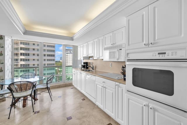 2100 S Ocean Lane S # 902, Fort Lauderdale FL 33316 - Fort Lauderdale, FL - Photo 5