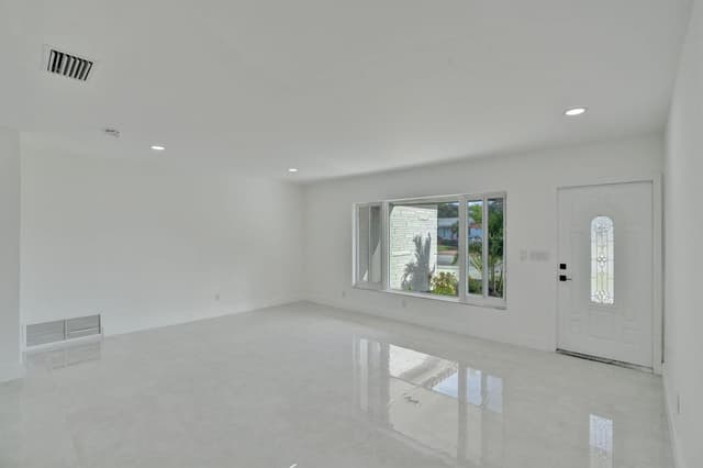8351 NW 19TH Street, Pembroke Pines FL 33024 - Pembroke Pines, FL - Photo 6