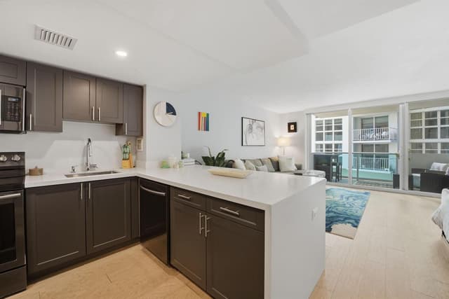1200 West Avenue # 324, Miami Beach FL 33139 - Miami Beach, FL - Photo 5
