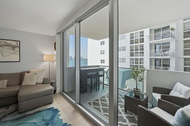 1200 West Avenue # 324, Miami Beach FL 33139 - Miami Beach, FL - Photo 4