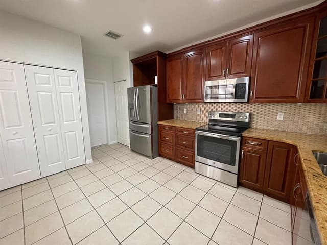 4158 FOREST Drive, Weston FL 33332 - Weston, FL - Photo 7