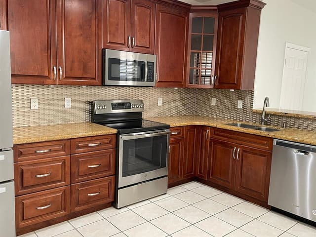4158 FOREST Drive, Weston FL 33332 - Weston, FL - Photo 5