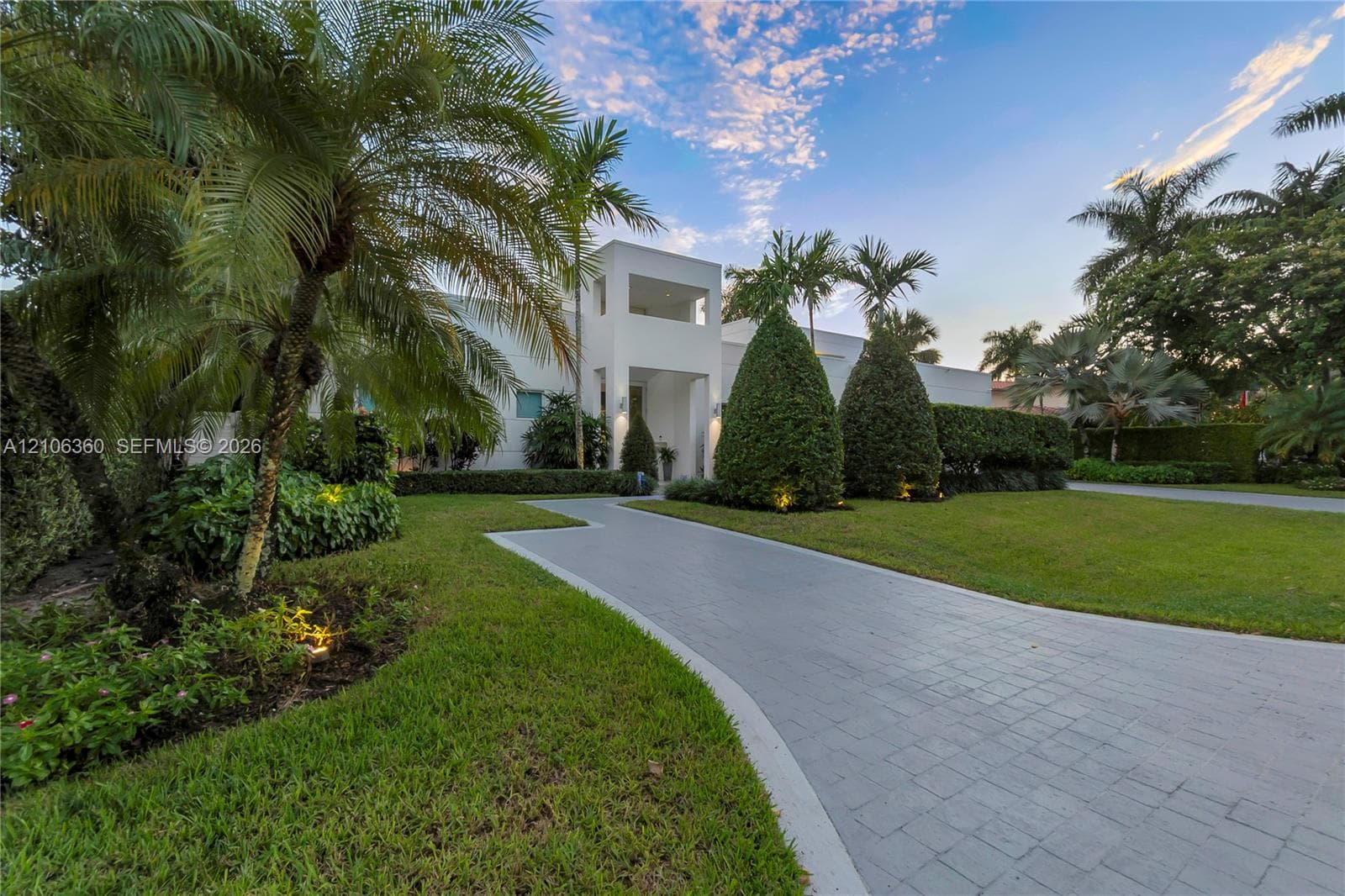 2632 NE 35th Dr, Fort Lauderdale FL 33308 - Fort Lauderdale, FL - Photo 1